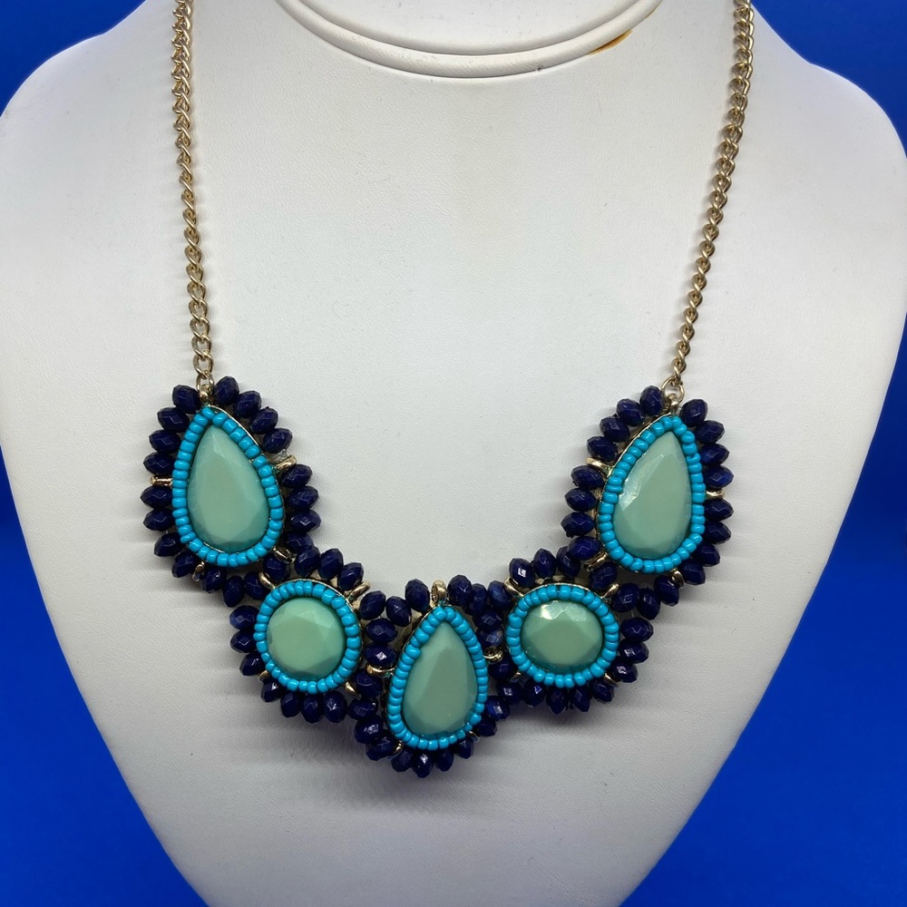 CATHERINE’S  necklace